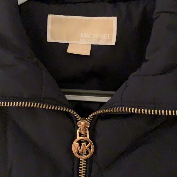 LIKE NEW Michael Kors black puffer coat - Picture 2 of 10